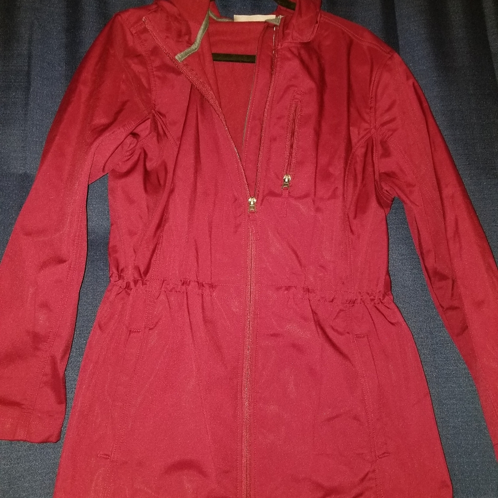 Free Tech Jacket - Picture 2 of 3